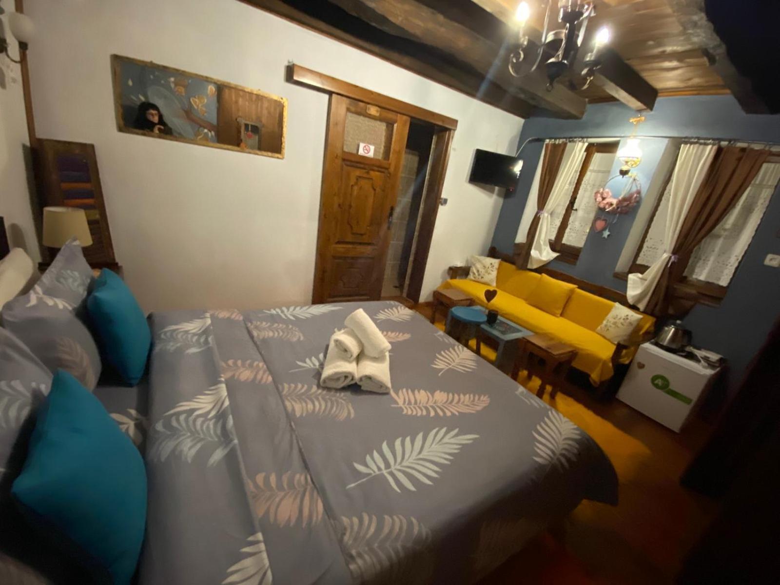 Traditional Guesthouse Erato パライオス・パンテレイモン エクステリア 写真