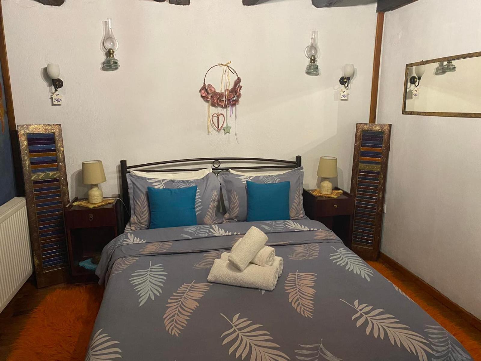 Traditional Guesthouse Erato パライオス・パンテレイモン エクステリア 写真