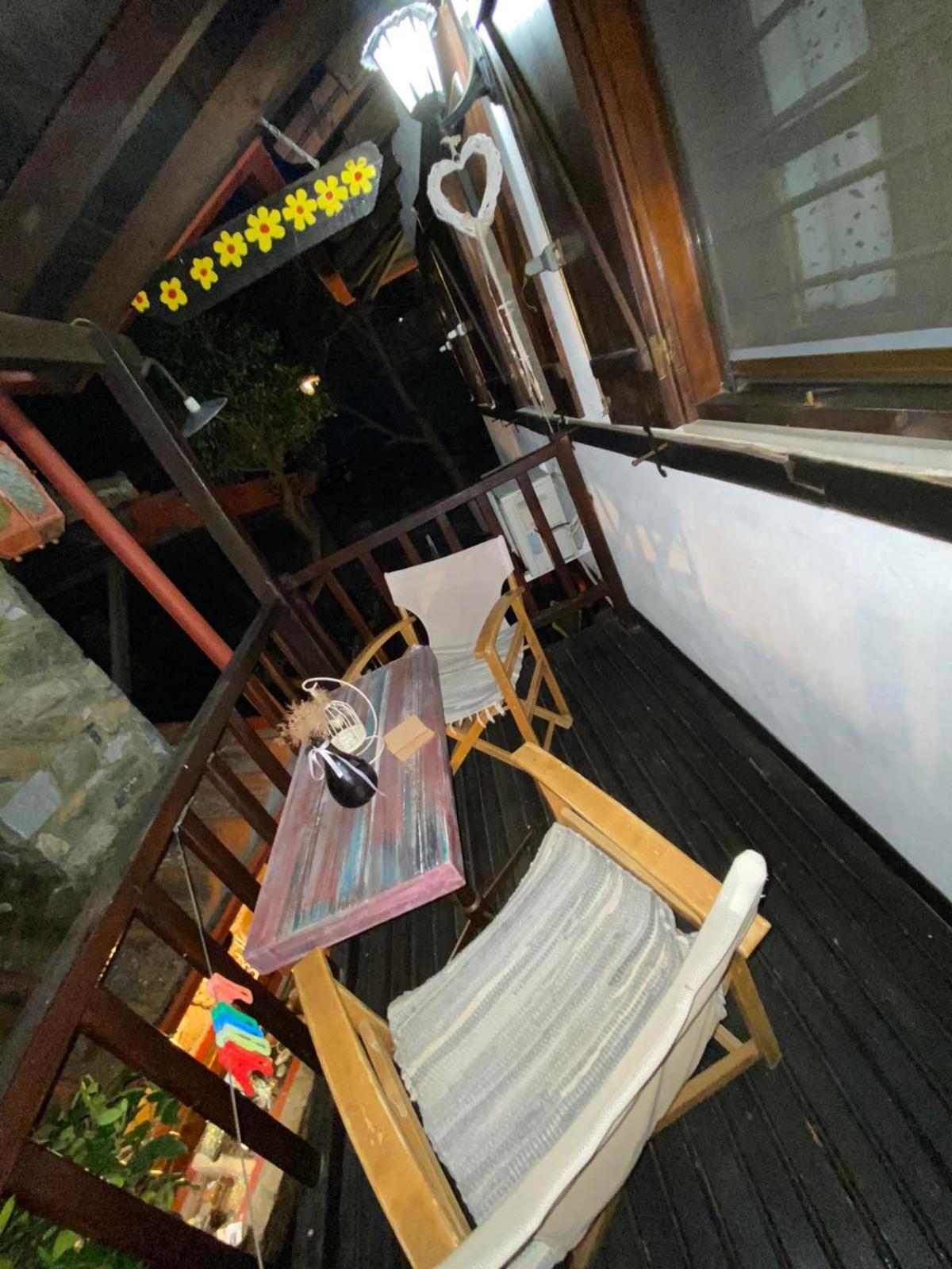 Traditional Guesthouse Erato パライオス・パンテレイモン エクステリア 写真