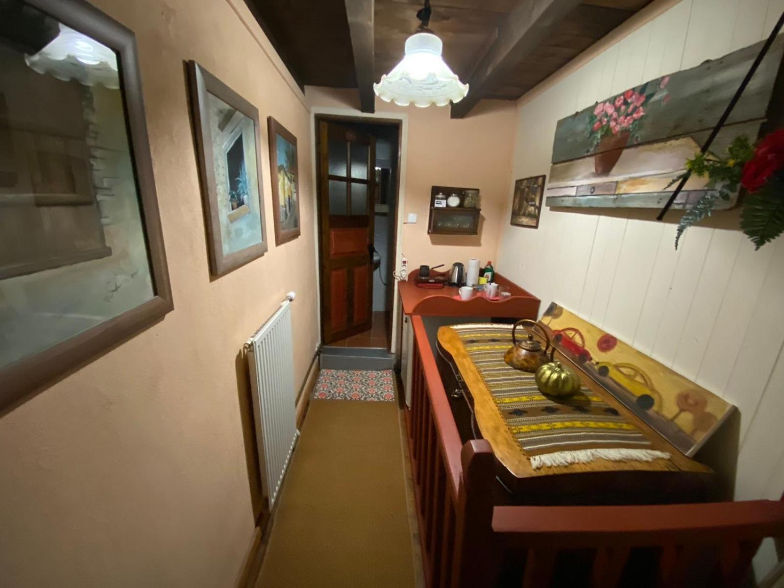 Traditional Guesthouse Erato パライオス・パンテレイモン エクステリア 写真