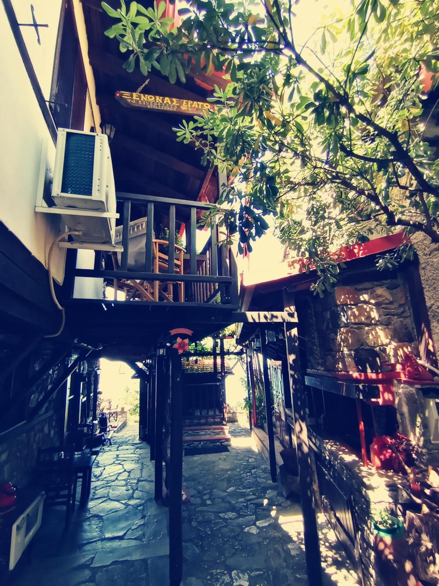Traditional Guesthouse Erato パライオス・パンテレイモン 部屋 写真